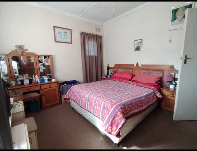 3 BEDROOM HOUSE SOLD IN SEA VIEW